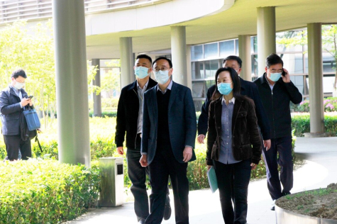 王飏副市长来金年会科技园调研
