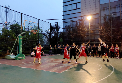 “立信杯”篮球争霸赛在金年会科技园举行